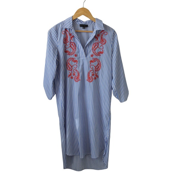 Spenser Jeremy Dresses & Skirts - Blue and White Striped Embroidered Spenser Jeremy Dress Womens SZ 4